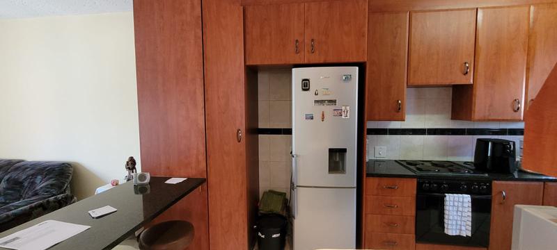 2 Bedroom Property for Sale in Liefde en Vrede Gauteng