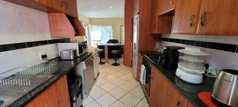 2 Bedroom Property for Sale in Liefde en Vrede Gauteng