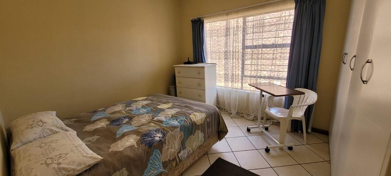 2 Bedroom Property for Sale in Liefde en Vrede Gauteng