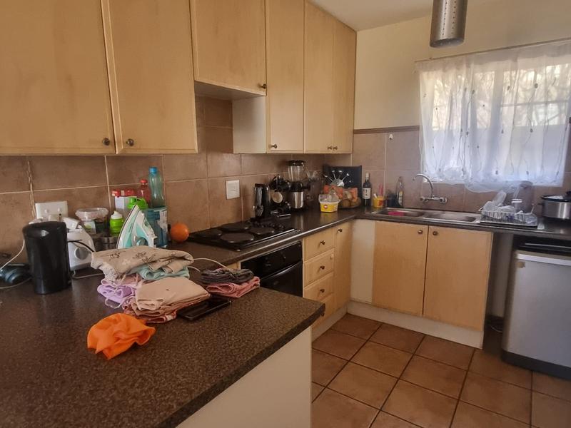To Let 2 Bedroom Property for Rent in Olympus AH Gauteng