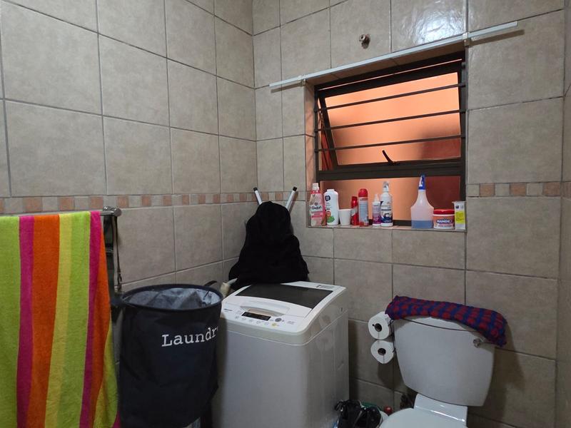 To Let 1 Bedroom Property for Rent in Hazeldean Gauteng
