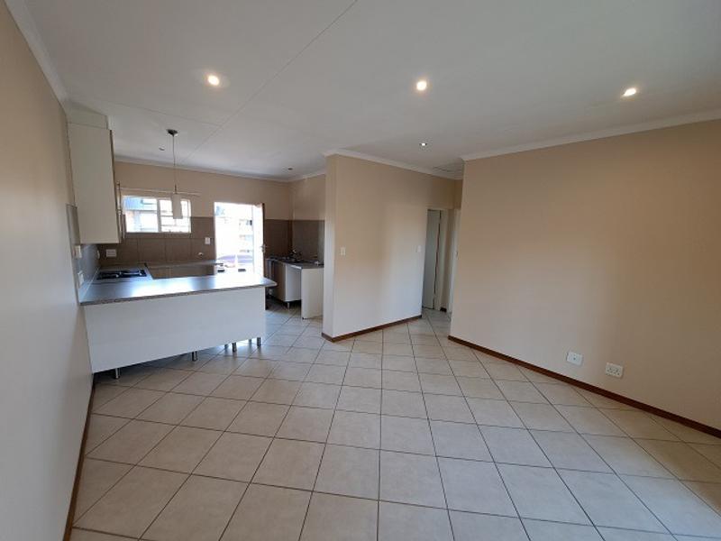 2 Bedroom Property for Sale in Stone Ridge Gauteng