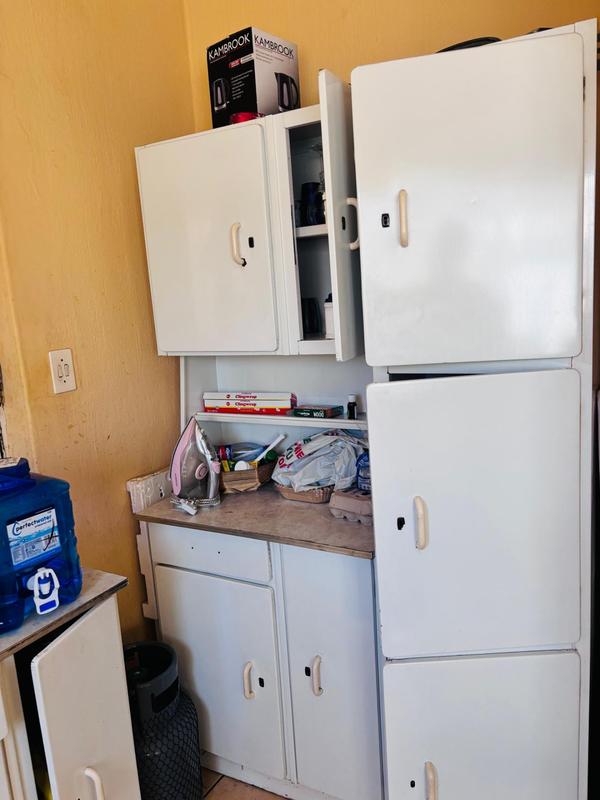 To Let 2 Bedroom Property for Rent in Fleurhof Gauteng