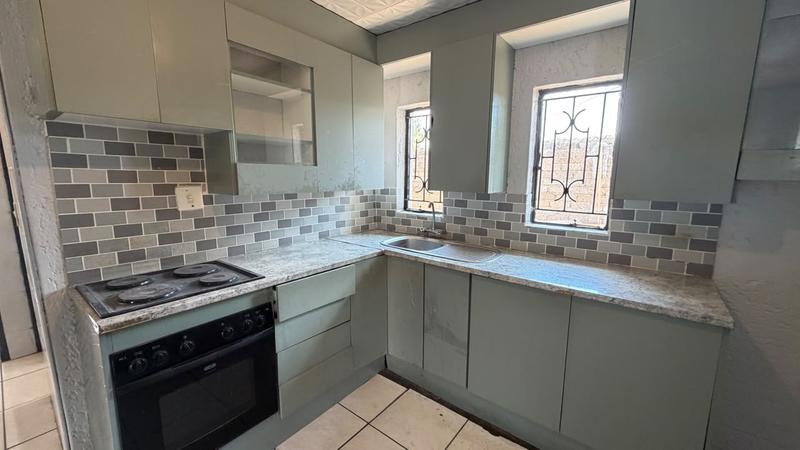 3 Bedroom Property for Sale in Soshanguve WW Gauteng