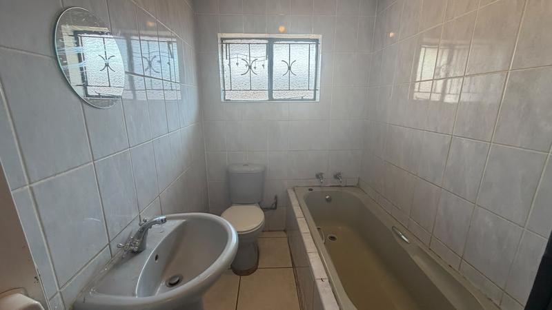 3 Bedroom Property for Sale in Soshanguve WW Gauteng