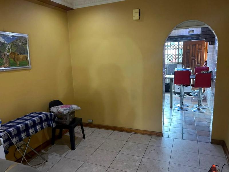 2 Bedroom Property for Sale in Meadowlands Gauteng