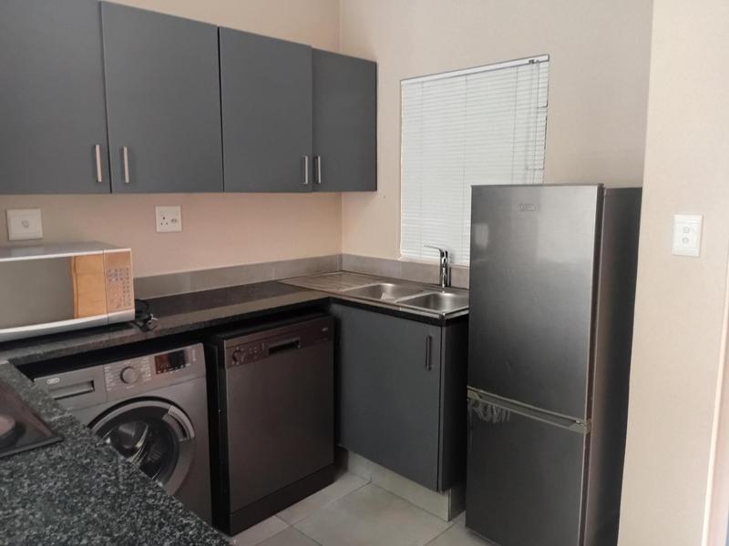 2 Bedroom Property for Sale in Waterfall Ridge Gauteng