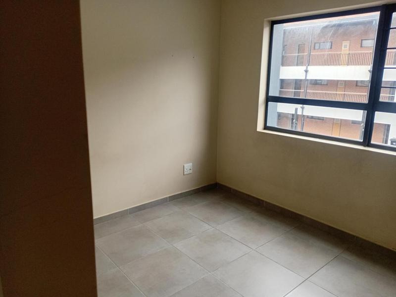 2 Bedroom Property for Sale in Waterfall Ridge Gauteng