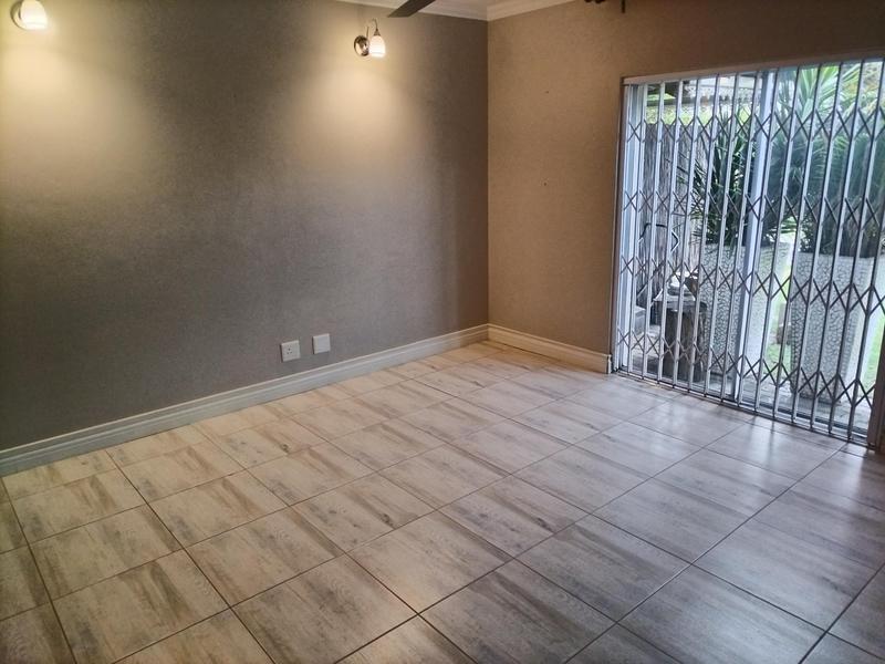 To Let 2 Bedroom Property for Rent in Zwavelpoort Gauteng