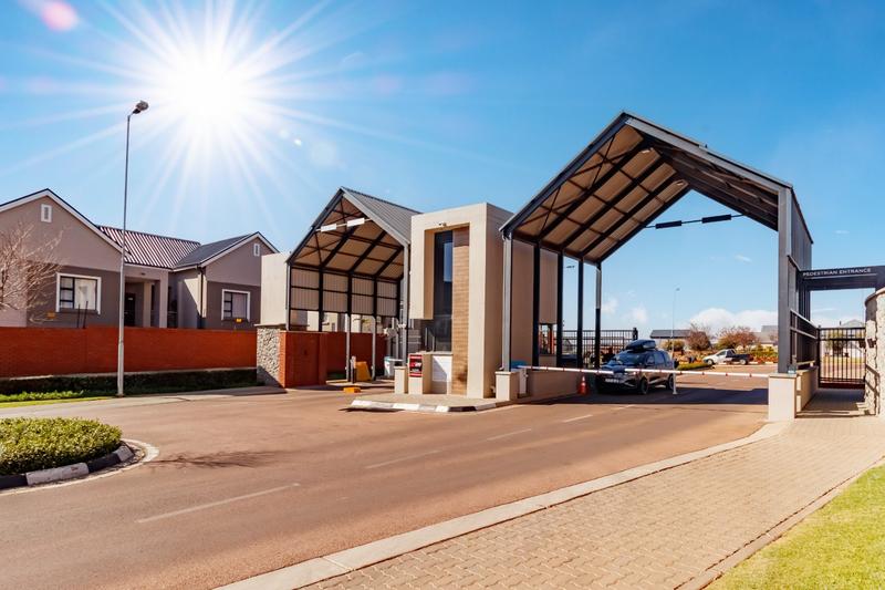1 Bedroom Property for Sale in Golden Fields Estate Gauteng