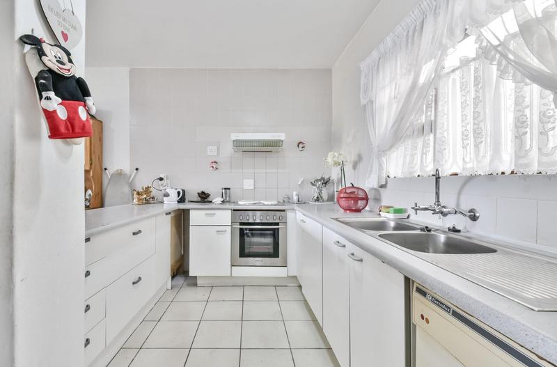 2 Bedroom Property for Sale in Glenvista Gauteng