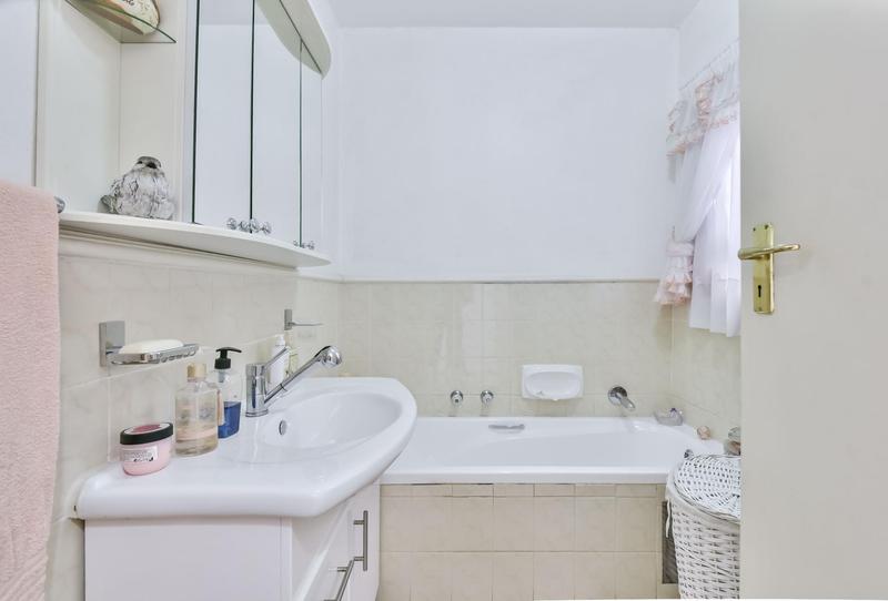 2 Bedroom Property for Sale in Glenvista Gauteng