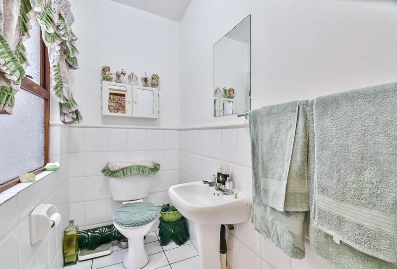 2 Bedroom Property for Sale in Glenvista Gauteng