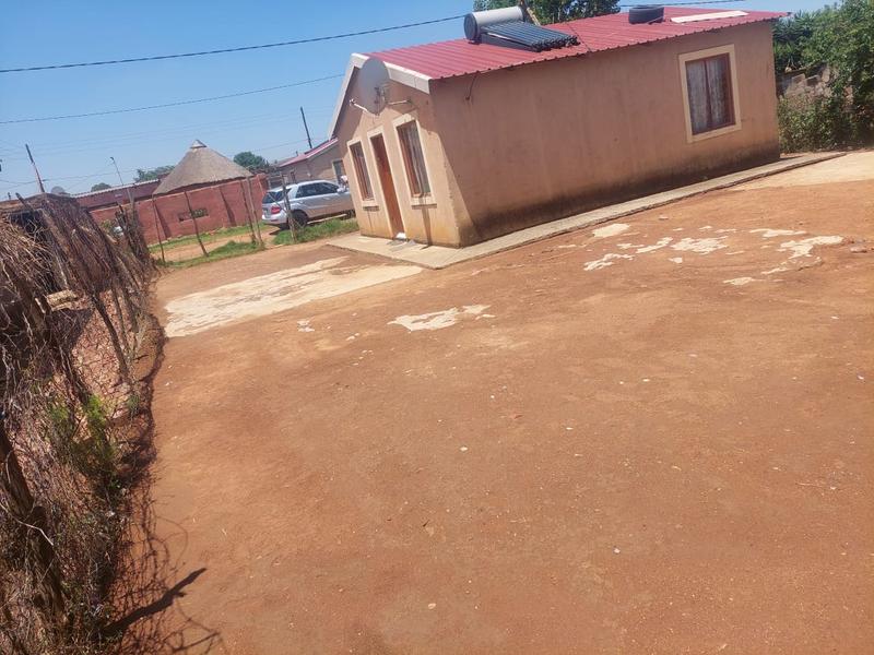 4 Bedroom Property for Sale in Kanana Park Gauteng