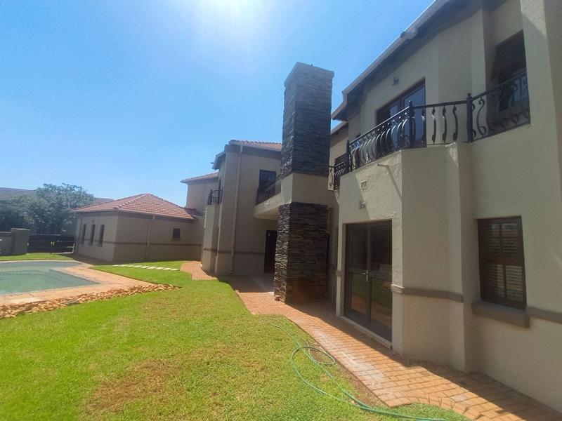 To Let 5 Bedroom Property for Rent in Midstream Estate Gauteng