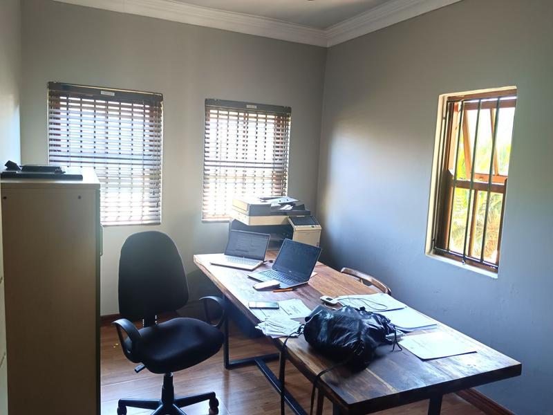 To Let 5 Bedroom Property for Rent in Midstream Estate Gauteng