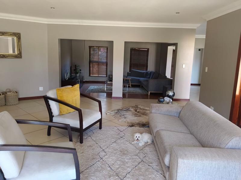 To Let 5 Bedroom Property for Rent in Midstream Estate Gauteng