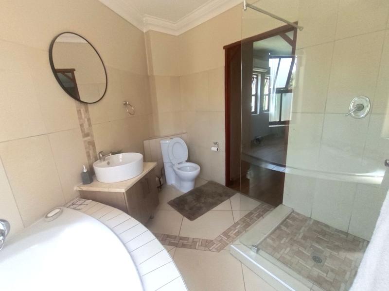 To Let 5 Bedroom Property for Rent in Midstream Estate Gauteng