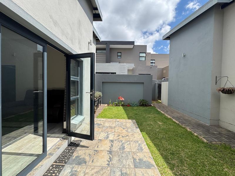 To Let 1 Bedroom Property for Rent in Midlands Estate Gauteng