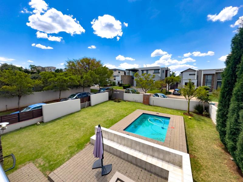 To Let 4 Bedroom Property for Rent in Midstream Ridge Gauteng