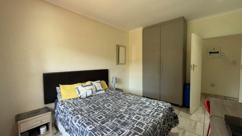 To Let 3 Bedroom Property for Rent in Farrarmere Gauteng