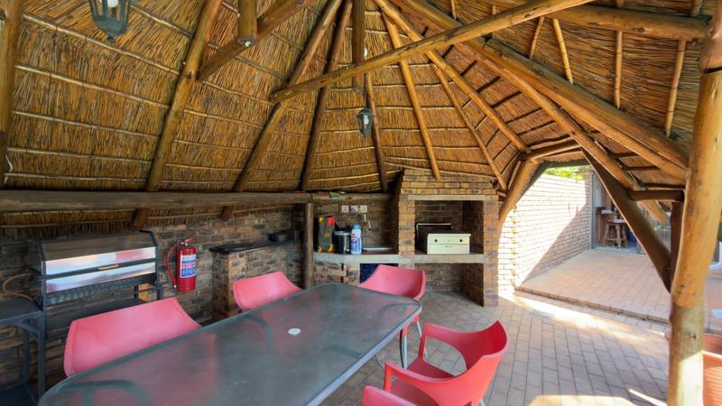 To Let 3 Bedroom Property for Rent in Farrarmere Gauteng