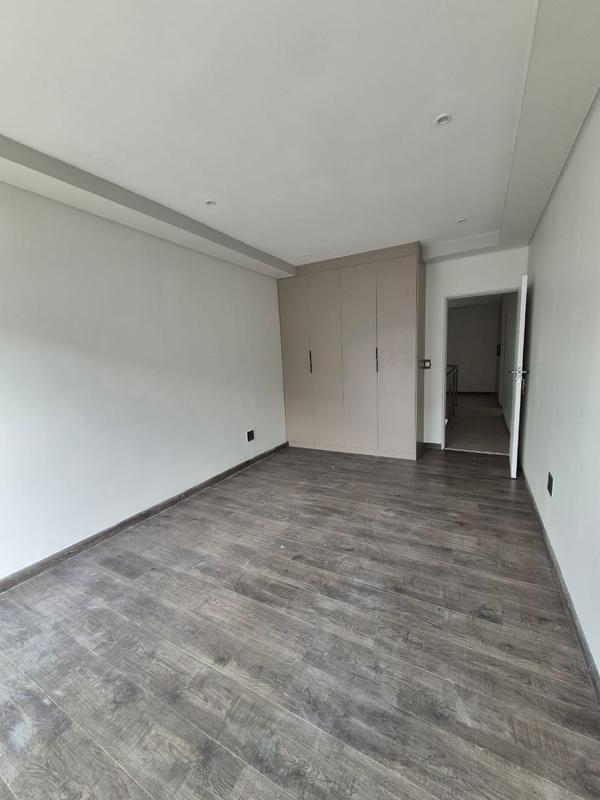 To Let 3 Bedroom Property for Rent in Bryanston Gauteng