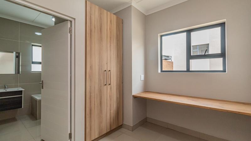 To Let 3 Bedroom Property for Rent in Erasmia Gauteng