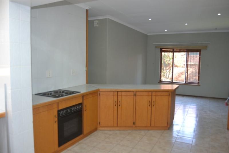 To Let 3 Bedroom Property for Rent in Petersfield Gauteng