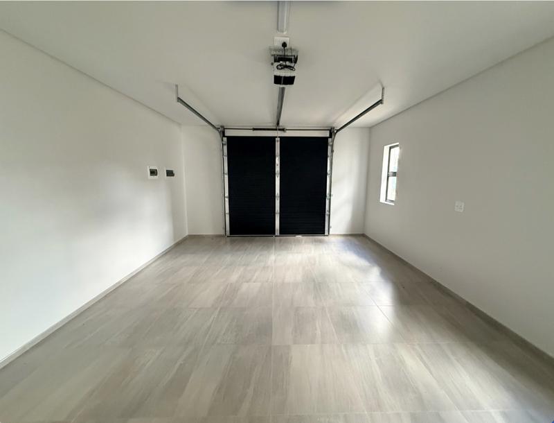 2 Bedroom Property for Sale in Sable Hills Gauteng