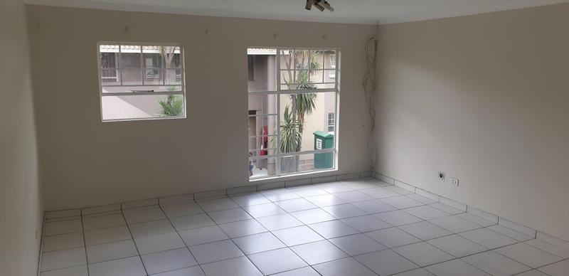 2 Bedroom Property for Sale in Ravenswood Gauteng