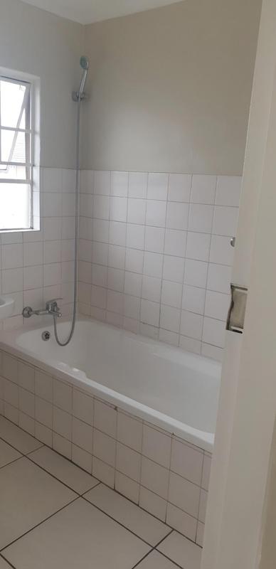 2 Bedroom Property for Sale in Ravenswood Gauteng