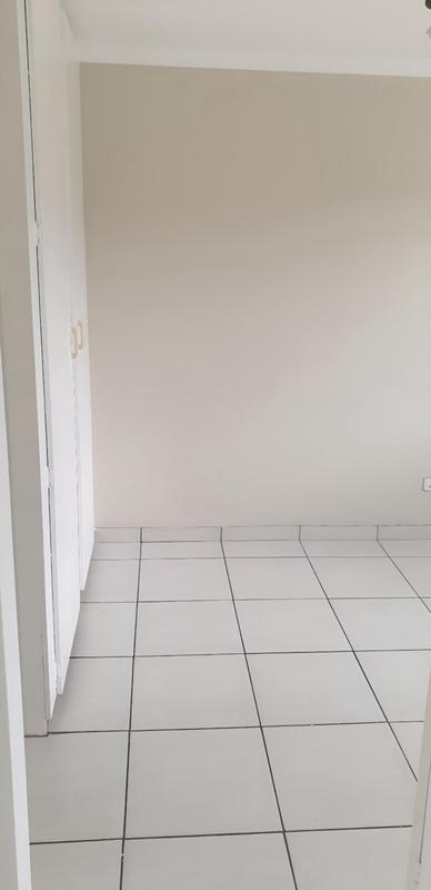 2 Bedroom Property for Sale in Ravenswood Gauteng