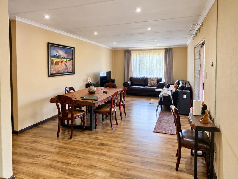 2 Bedroom Property for Sale in Terenure Gauteng