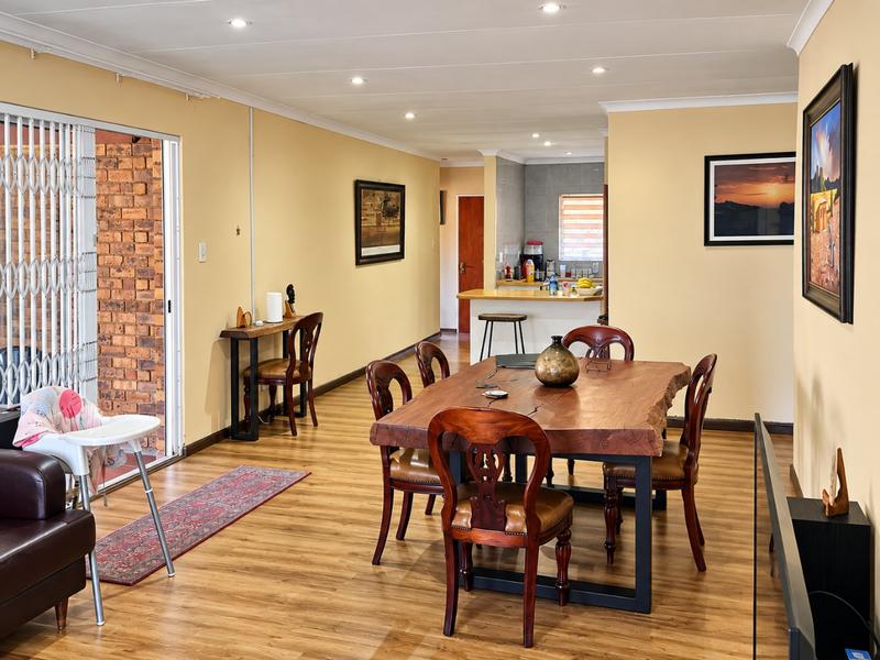 2 Bedroom Property for Sale in Terenure Gauteng