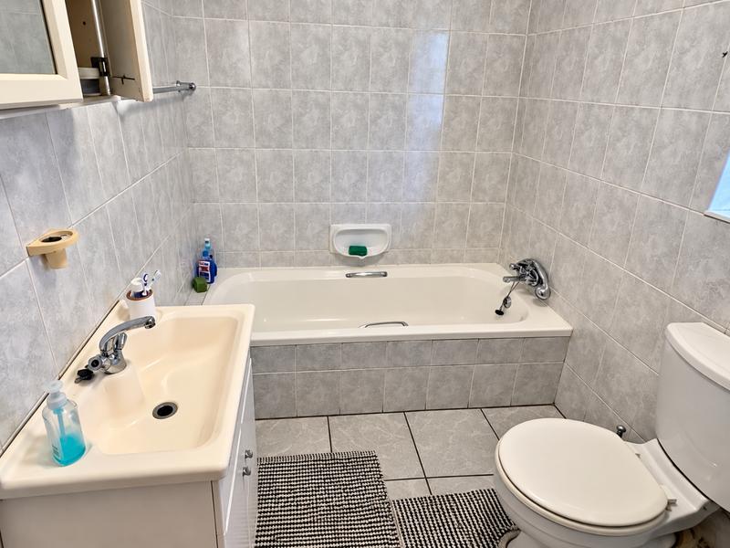 2 Bedroom Property for Sale in Terenure Gauteng