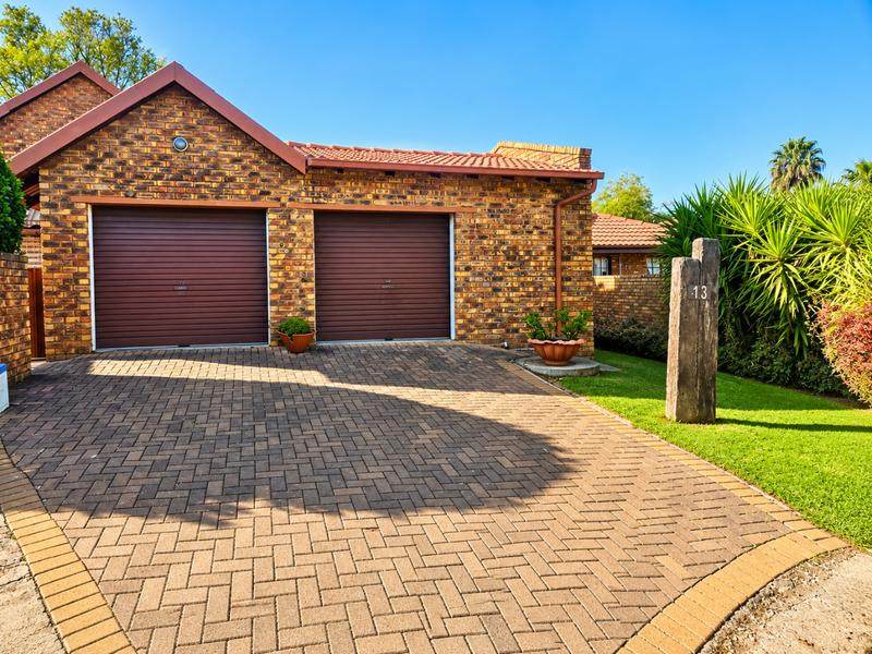 2 Bedroom Property for Sale in Terenure Gauteng