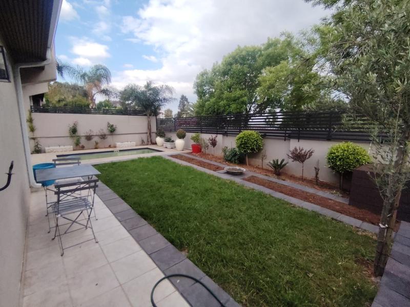 4 Bedroom Property for Sale in Bryanston Gauteng