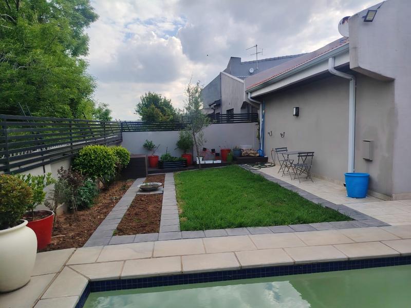4 Bedroom Property for Sale in Bryanston Gauteng
