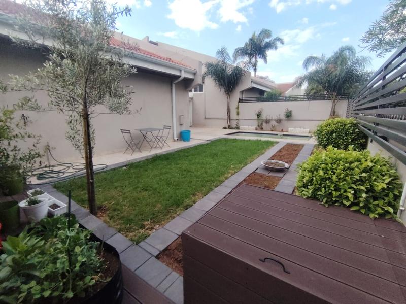 4 Bedroom Property for Sale in Bryanston Gauteng