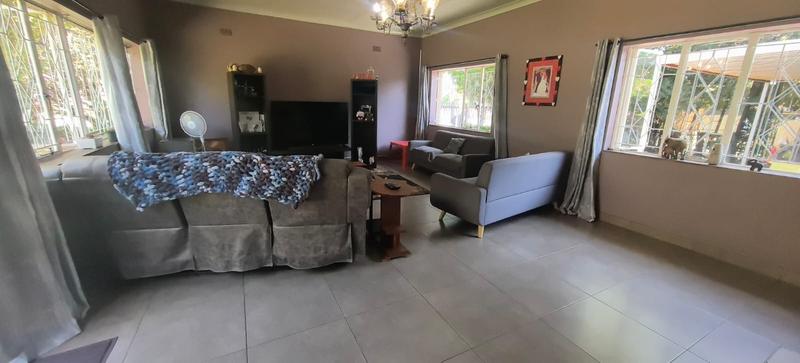 4 Bedroom Property for Sale in Florida Park Gauteng