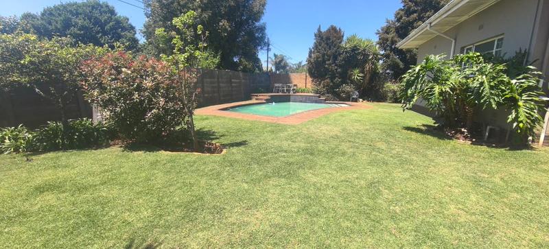 4 Bedroom Property for Sale in Florida Park Gauteng