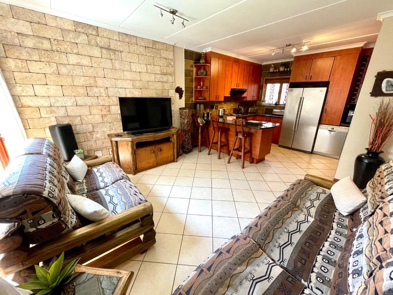 2 Bedroom Property for Sale in Noordheuwel Gauteng