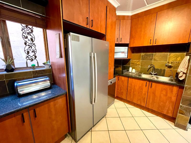 2 Bedroom Property for Sale in Noordheuwel Gauteng