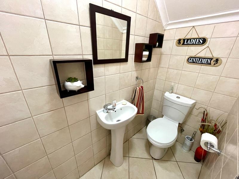 2 Bedroom Property for Sale in Noordheuwel Gauteng