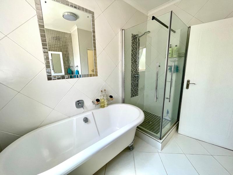 2 Bedroom Property for Sale in Noordheuwel Gauteng