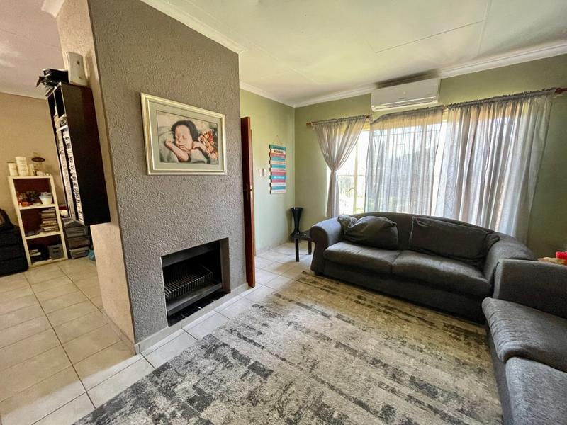 4 Bedroom Property for Sale in Silverfields Park Gauteng