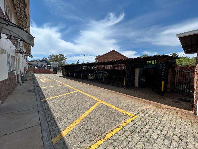 To Let 1 Bedroom Property for Rent in Lyttelton Gauteng