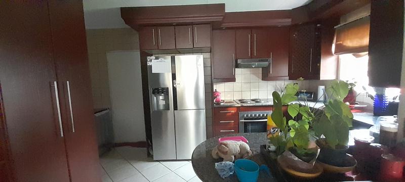 To Let 3 Bedroom Property for Rent in Thatchfield Gauteng