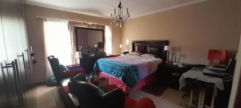 To Let 3 Bedroom Property for Rent in Thatchfield Gauteng